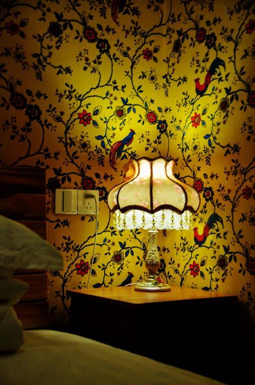 Snail Youth Hostel Huzhou Exterior photo