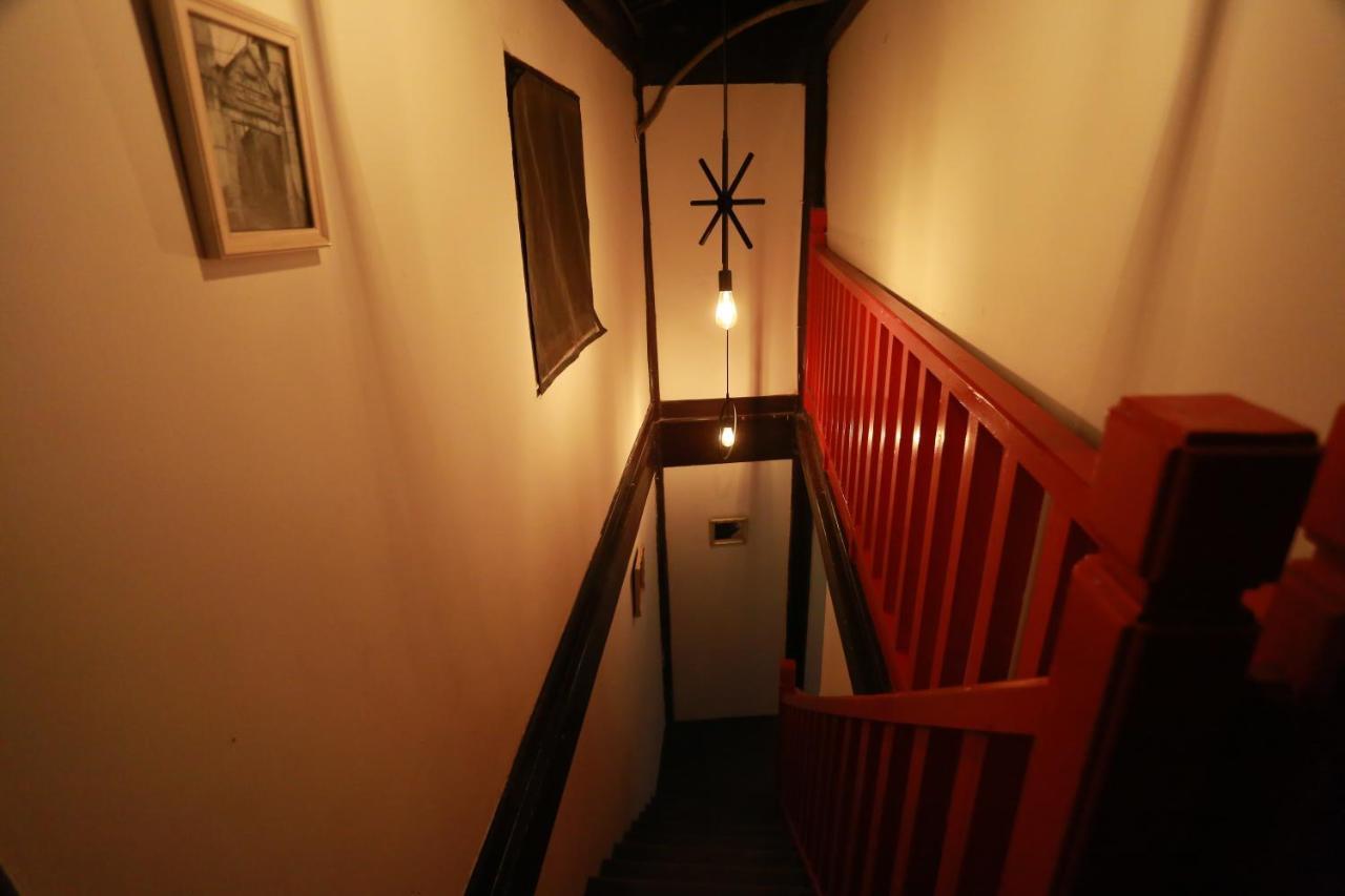 Snail Youth Hostel Huzhou Exterior photo